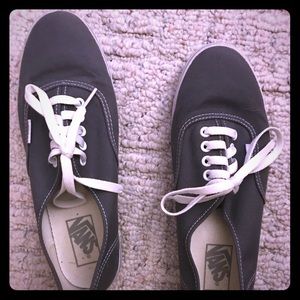 Vans, Gray